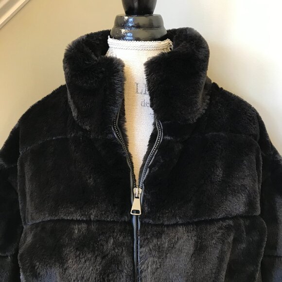 Elie Tahari Faux Fur Coat Womens Medium Black Cinch Waist Long Sleeve Jacket - Picture 7 of 15